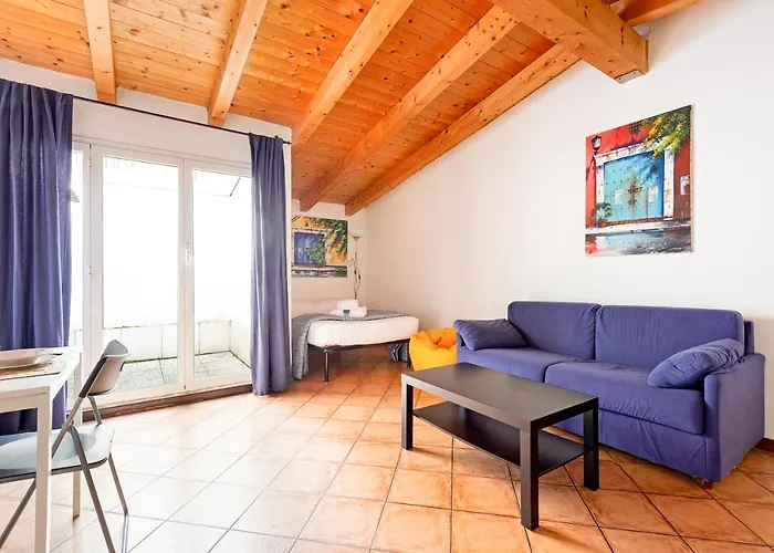 Cosy Corso Lodi & Porta Romana M3 * Milán