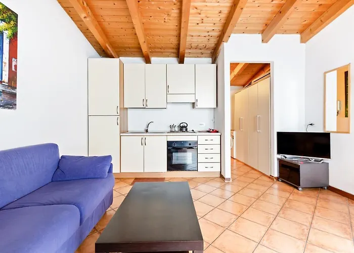 Cosy Corso Lodi & Porta Romana M3 * Milán