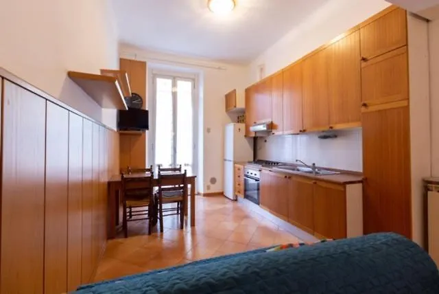 Alessia's Flat- Loreto 2 * Milán