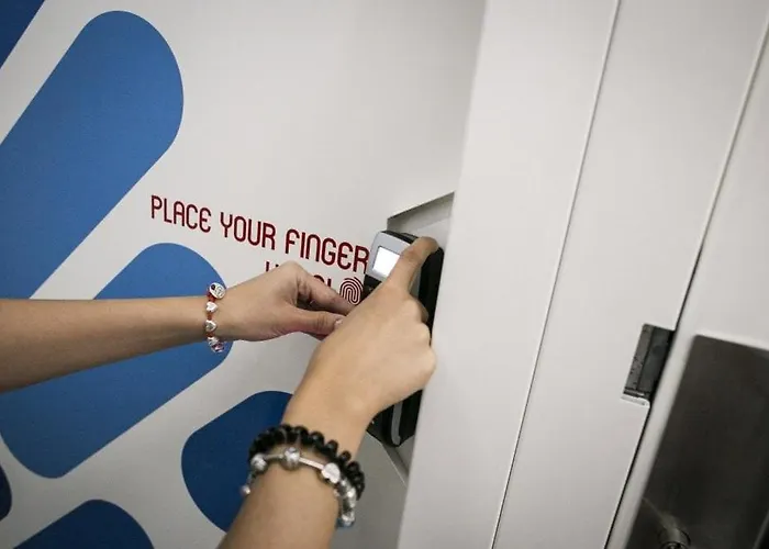 ホステル Ostelzzz