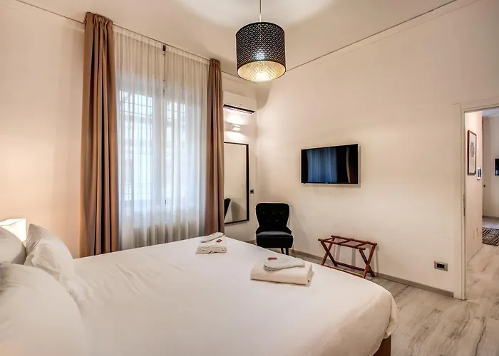 圣特克拉公寓 *