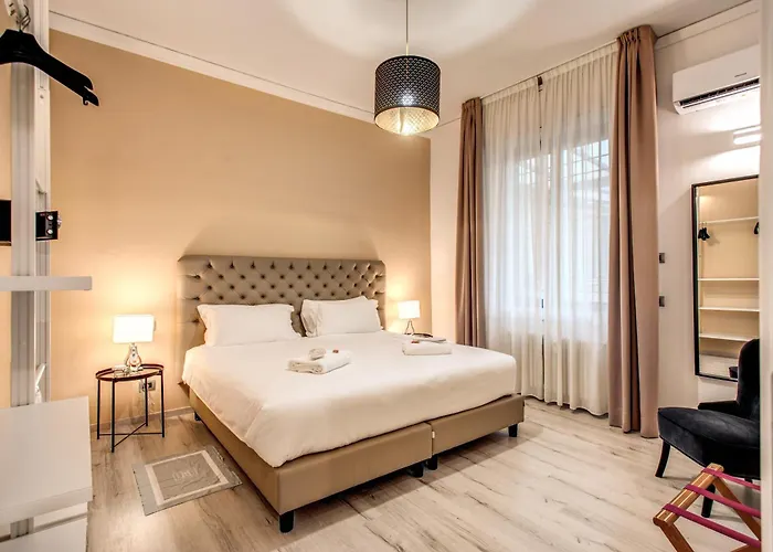 圣特克拉公寓 * 米兰