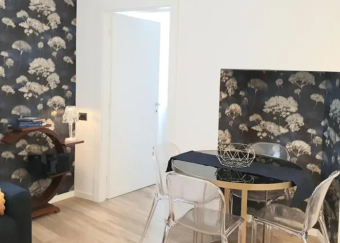 Madeleine - Arco Della Pace