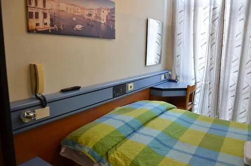 Hotel New