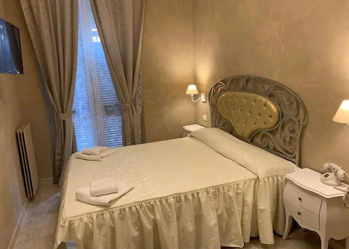 Boutique Calais Hotel *