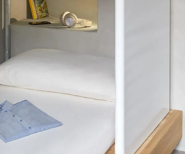 Hostel Combo *