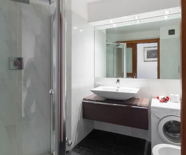 Porta Nuova 52 * Milán