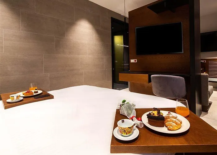 Otel The Corner Duomo Milano