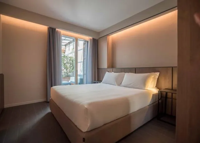 Be Mate Via Tivoli Милан