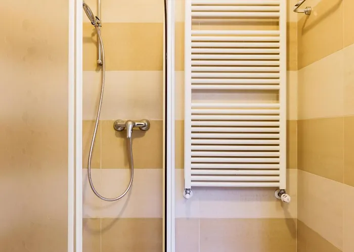 Lejlighedshotel Osoppo Milano