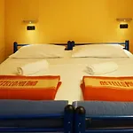 Hostel Hi! *