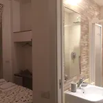 Via Fontana 4*