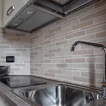 The Rent - Modern Two Bedroom In 아파트 *