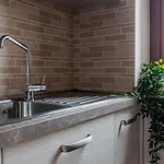 The Rent - Modern Two Bedroom In 아파트 *