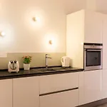 Appartement De Angeli - 2 Bedroom *