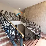 West - Modern And Comfortable Appartement *
