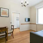 Apartment Retreats Cadorna Duomo *