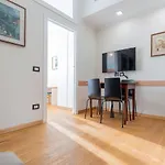Retreats Cadorna Duomo Apartment *