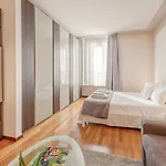 Royal - Centro Apartment Milan