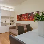Royal - Centro Apartment *