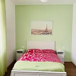 Via Padova 165 بيت ضيافة ميلان