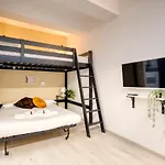 Suzzani 273 Milánó