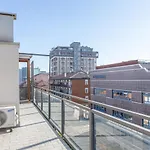 Alfa Bicocca Apartamento *