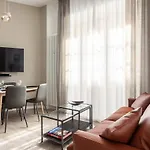 Apartment Golden Prestige Milan