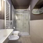 Apartment Golden Prestige Milan