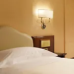 Unahotels Scandinavia 4* Milano