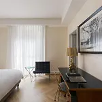 Galleria Vik - Townhouse Galleria - Small Luxury Of The World 5* Milano