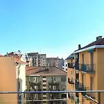 Tolstoj Metro Apartment Milano * Milan