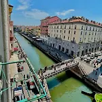 Navigli - Porta Genova アパート