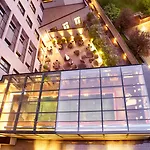 ラディソン ブルー ホテル 4*