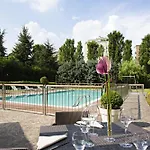 Novotel Nord Ca' Granda Otel