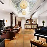 Pierre Hotel 5*