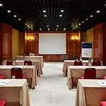 Unahotels Scandinavia Hotel 4*