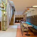 Mate Collection Giulia, 4* Milano