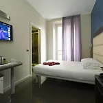호텔 파이브