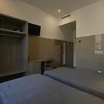 Otel Midway 3*