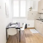 Sweet House Navigli Apartment *