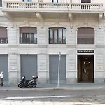 Guesthost - Apts Milano-corso Magenta