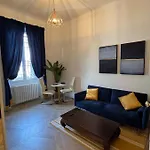 Isola Apartment