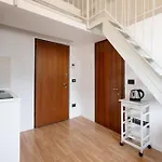 Guesthost - Apts Milano-corso Magenta Apartamento Milão