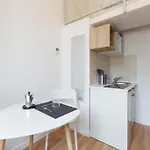 Guesthost - Apts Milano-corso Magenta * Milão