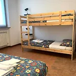 Cascina Bellaria ホステル ミラノ