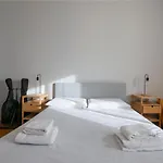 Cozy Treviso 31 * Милан