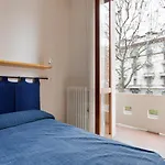 Ca' Stellini - Comoda Casa Indipendente Con Parcheggio Privato Willa Mediolan
