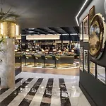 Radisson Collection Hotel, Santa Sofia 5*