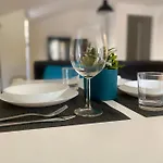 E.g. House 밀라노
